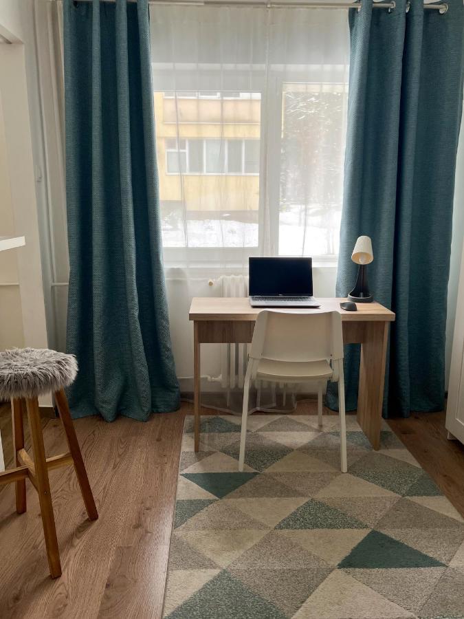 International Aparthotel - Free Parking Cluj-Napoca Ngoại thất bức ảnh