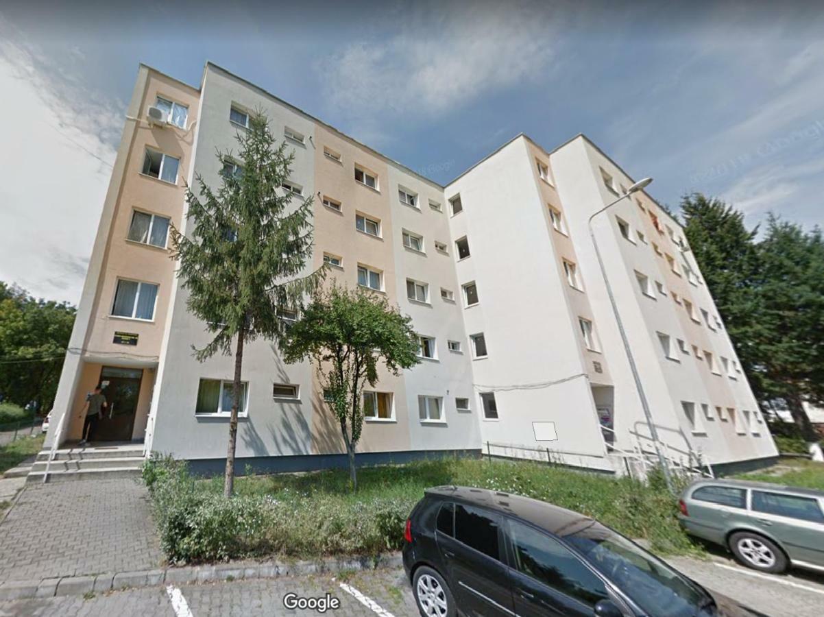 International Aparthotel - Free Parking Cluj-Napoca Ngoại thất bức ảnh